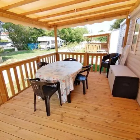 Mobil-home Recent 6 Personnes Pays Basque Campeggio Urt